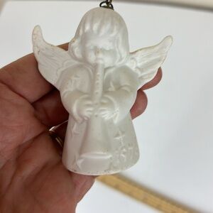 Vintage Goebel White Annual Angel Christmas Bell Ornament 1976 TMK-5